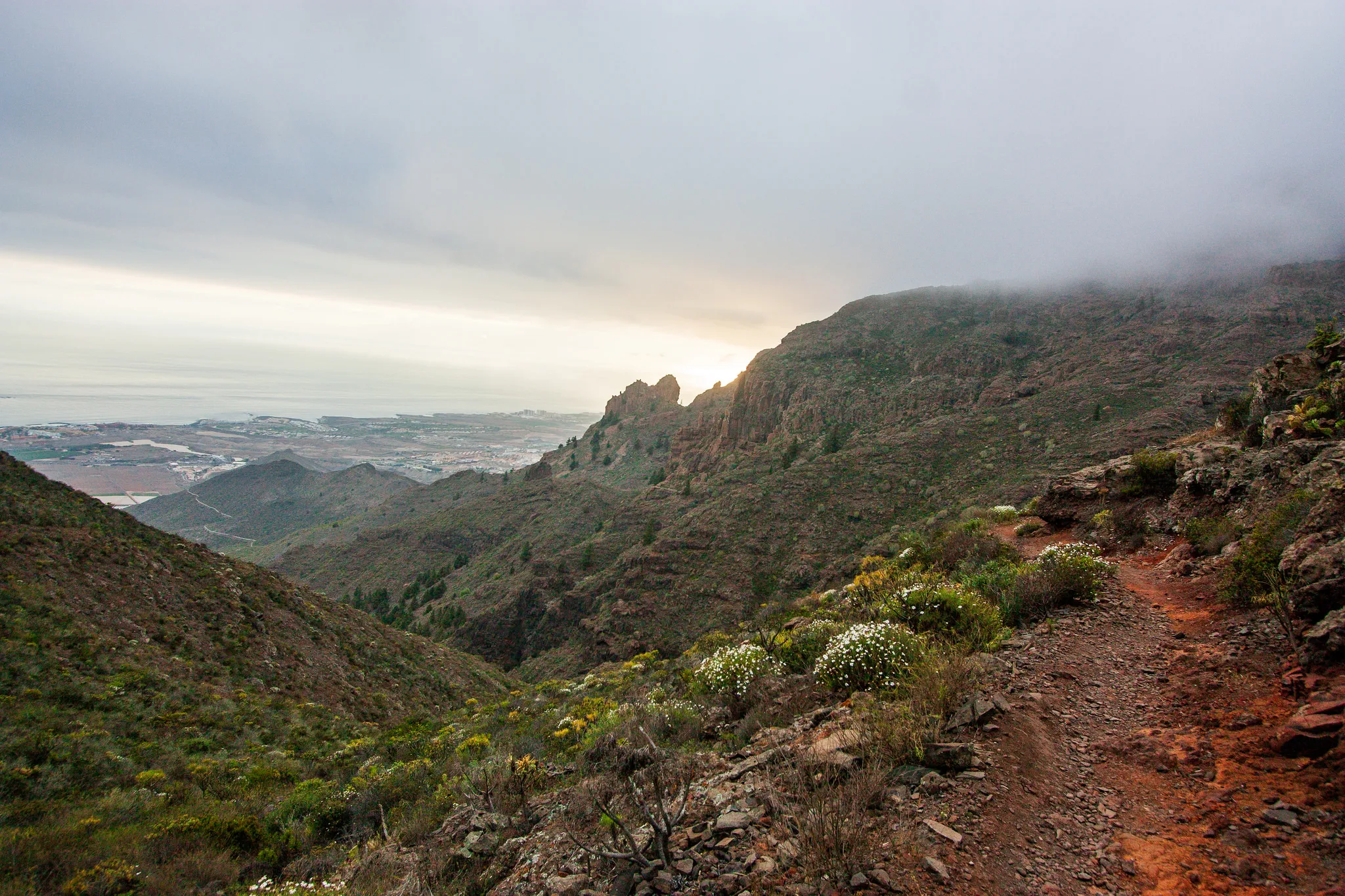 Some views from the path leading towards Roque de los Brezos