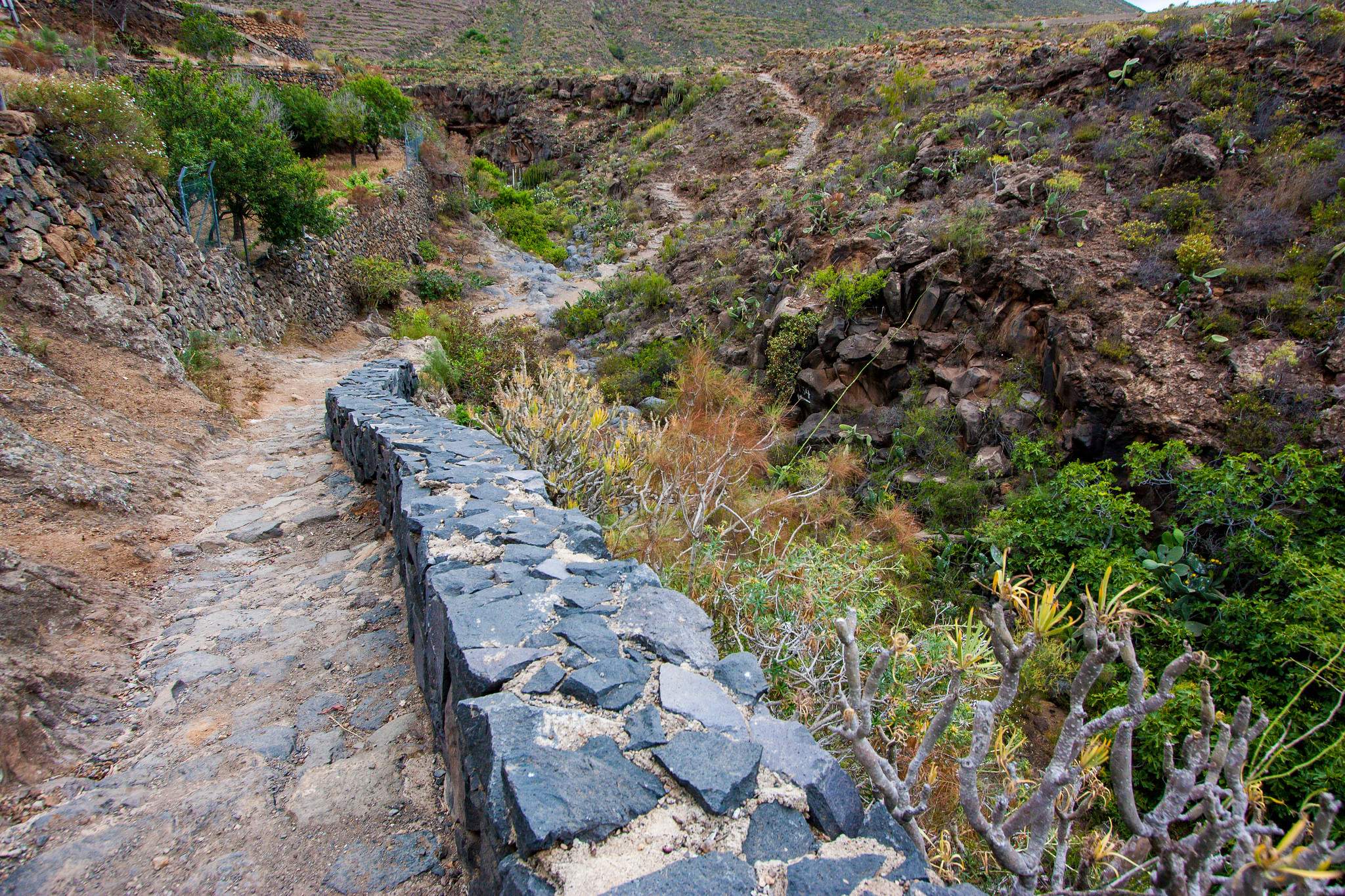 A path leading from Vento, near Arona