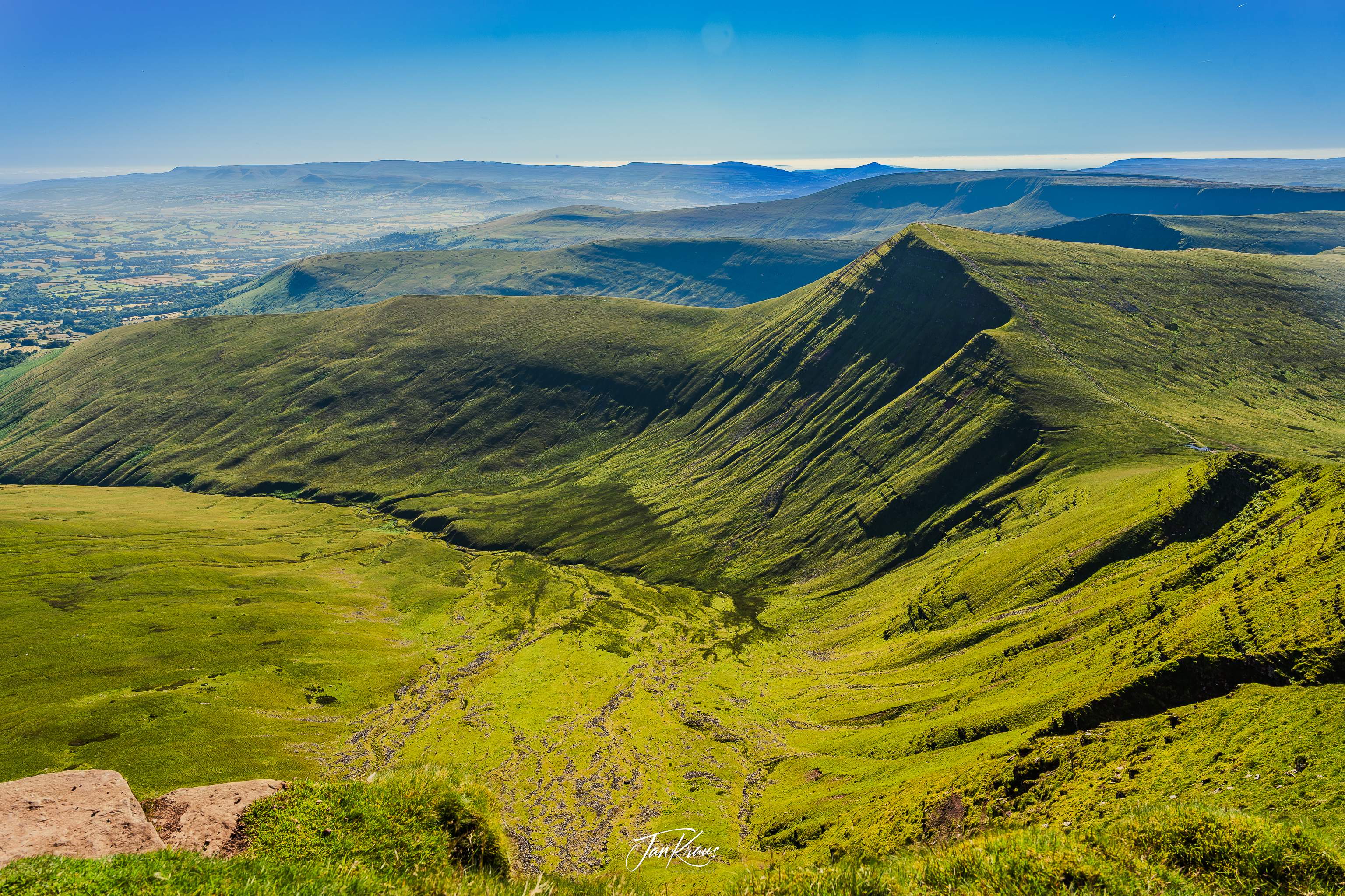 Views from hiking on the Beacons Horseshoe ridge, Brecon Beacons Mountains, Wales, UK