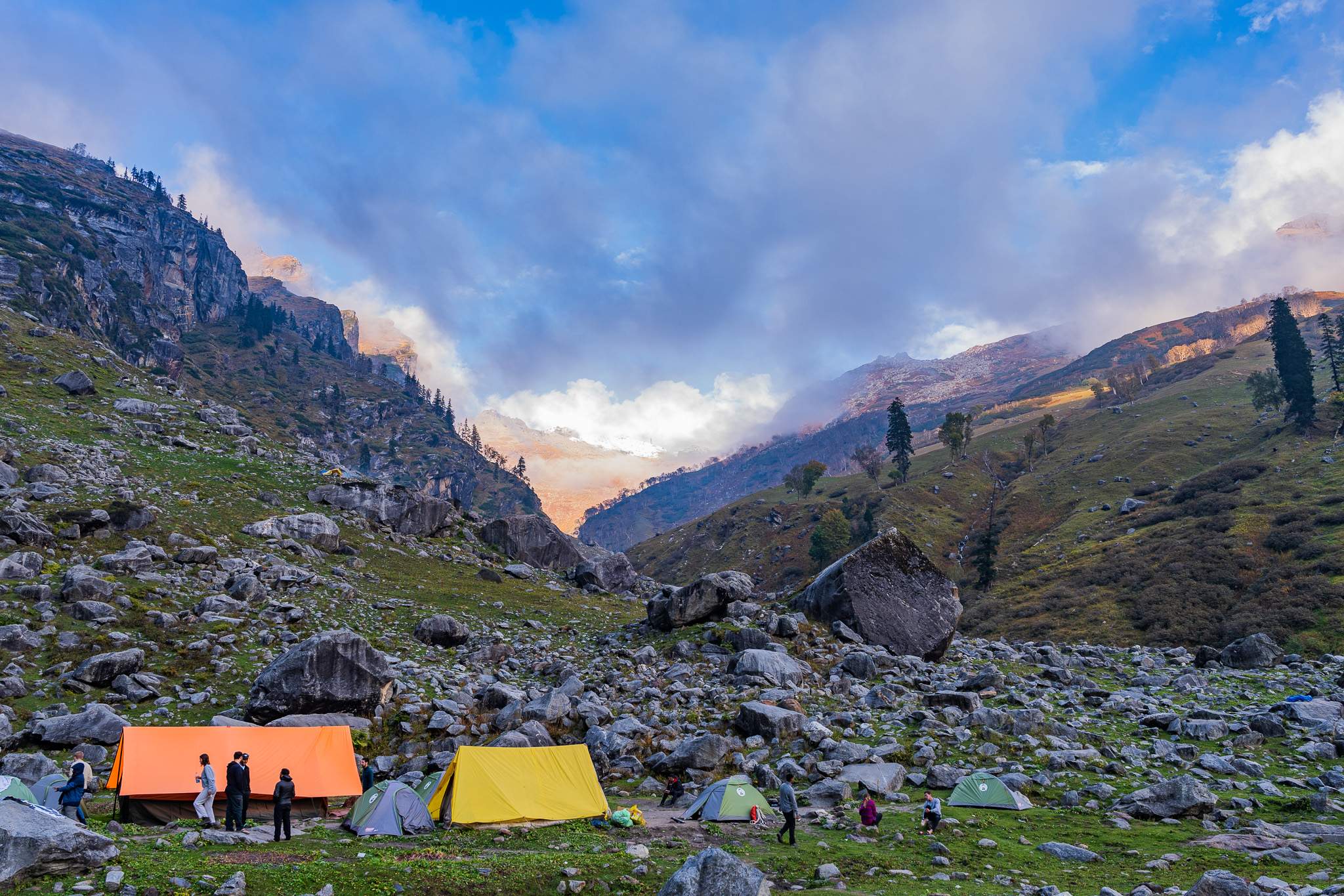 Day 1 of Hampta Pass Trek, Himalayas, India